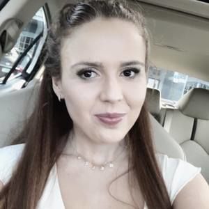 Meet your Posher, Isabella